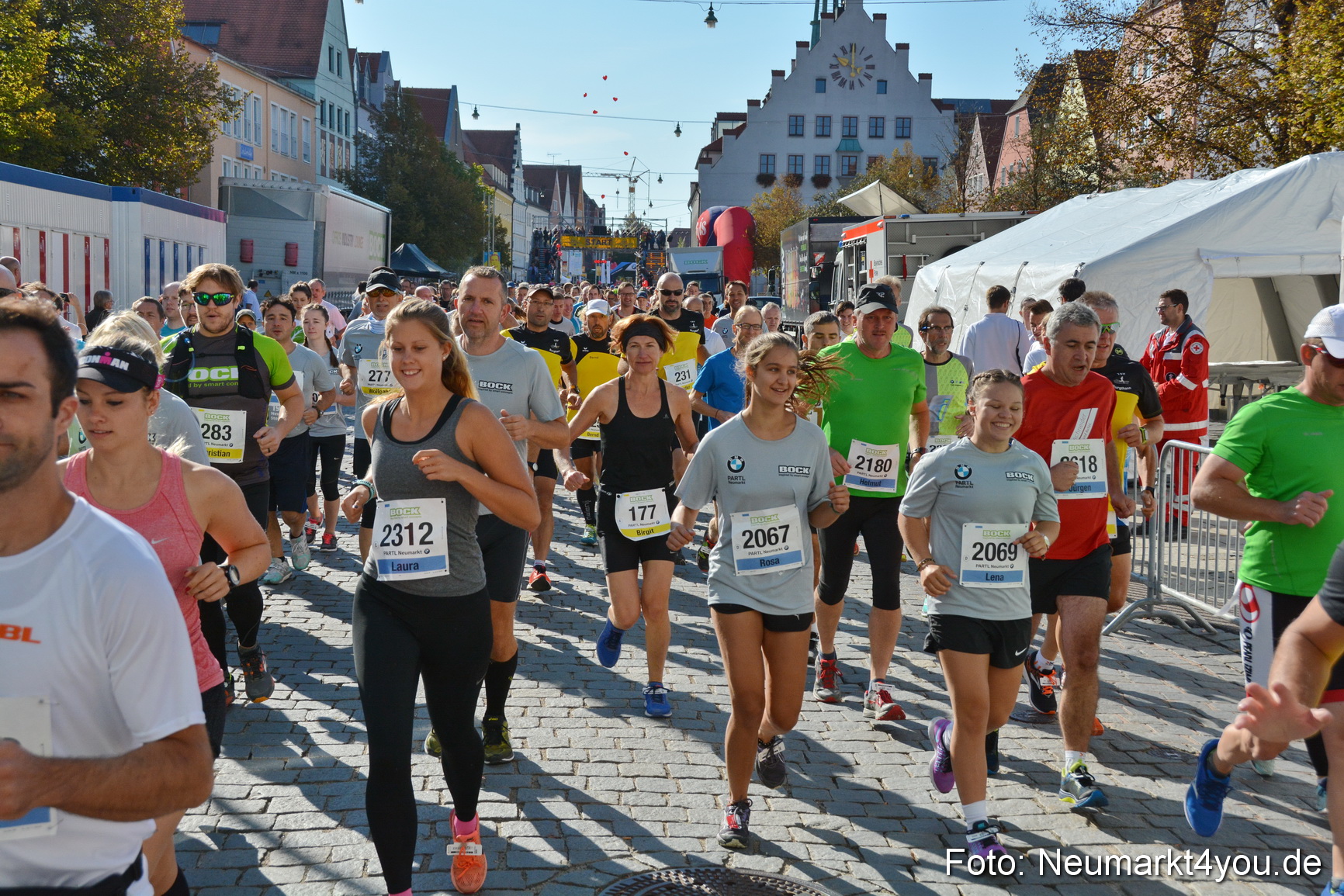 Unterer Markt Stadtlauf Neumarkt 2018 0108
